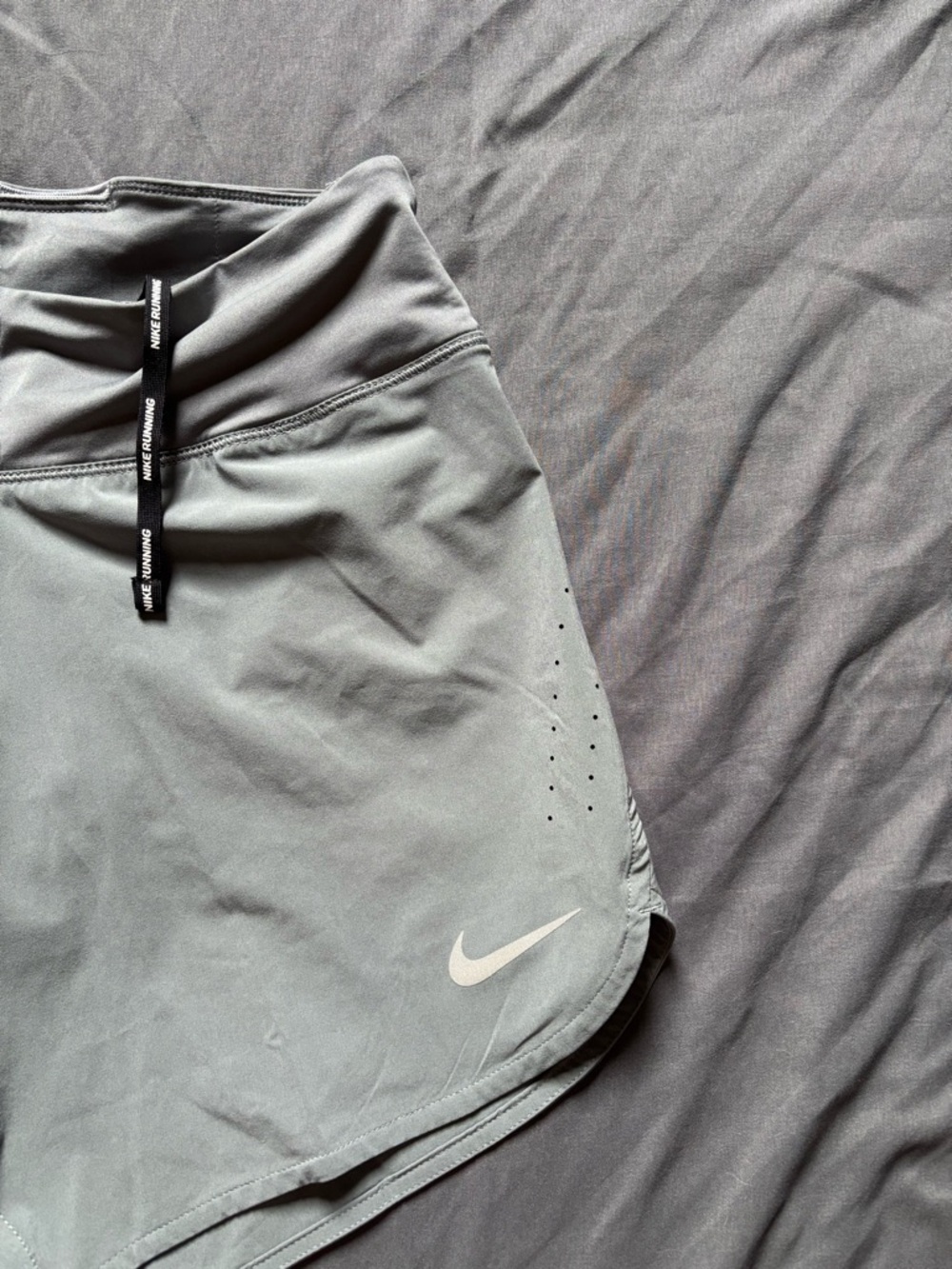 2 pair Nike Eclipse Dri-Fit Shorts 5” Size Small Gray and Black - Picture 11 of 12